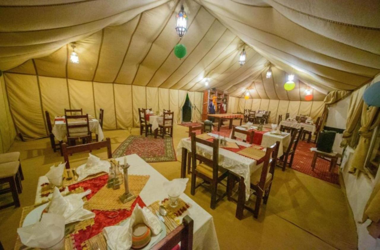Desert Berber Fire Camp Merzouga Exteriér fotografie